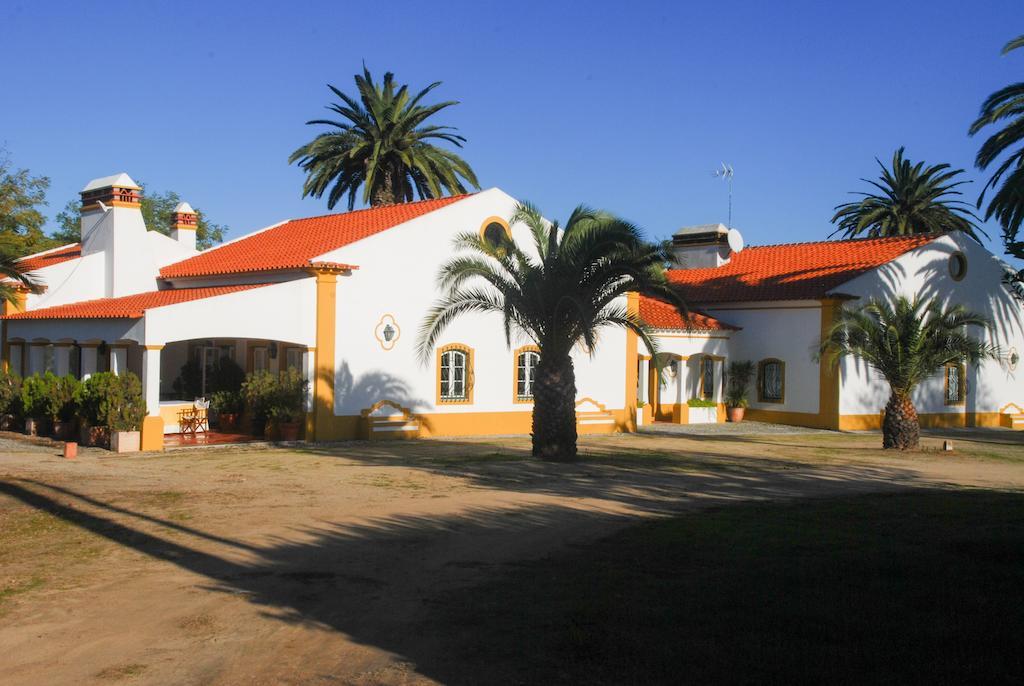 Herdade Da Samarra Hotel Viana do Alentejo Esterno foto
