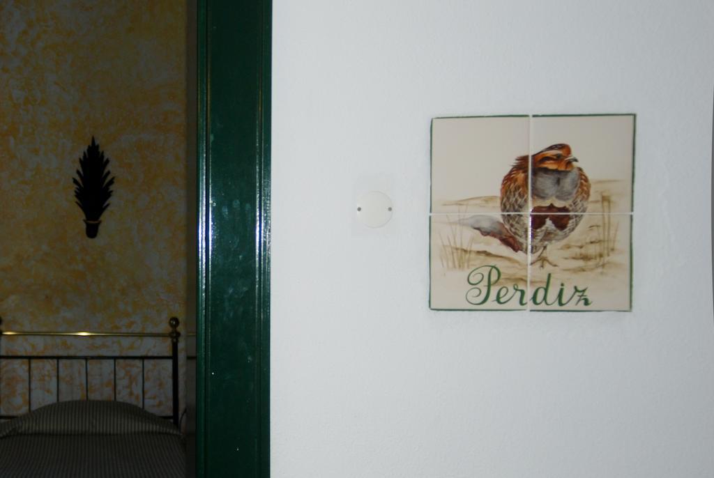 Herdade Da Samarra Hotel Viana do Alentejo Esterno foto