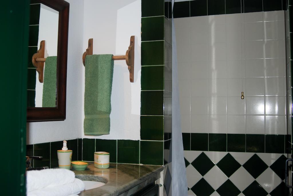 Herdade Da Samarra Hotel Viana do Alentejo Camera foto